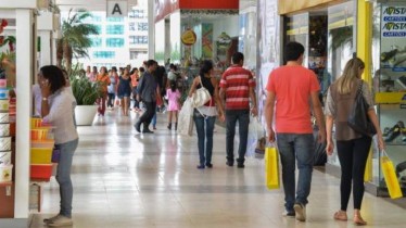 Fluxo de visitantes em shoppings cai 2,0% em janeiro