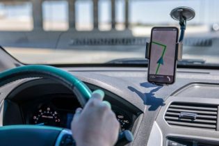 Motorista e entregador: como são as regras para trabalhadores de app em outros países
